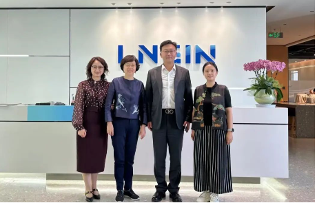 中国玩协领导莅临尊龙凯时人生就是搏z6com，共探AI玩具产业标准升级之路